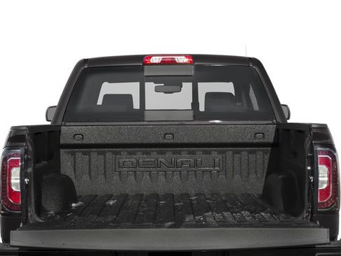 Used 2018 GMC Sierra 1500 Denali AWD/4WD image 15