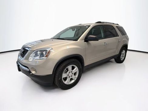 Used 2010 GMC Acadia SLE image 3