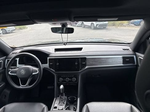 Used 2023 Volkswagen Atlas Cross Sport SE w/ Panoramic Sunroof Package AWD/4WD image 11