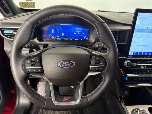 Used 2022 Ford Explorer ST w/ Equipment Group 401A AWD/4WD image 13
