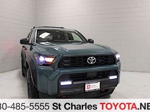 Certified 2025 Toyota 4Runner TRD Off-Road Premium image 1