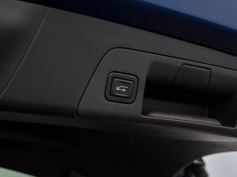 Used 2023 Buick Envision Preferred image 13