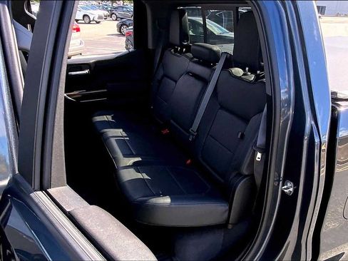 Used 2021 Chevrolet Silverado 1500 LT Trail Boss w/ Convenience Package II AWD/4WD image 21