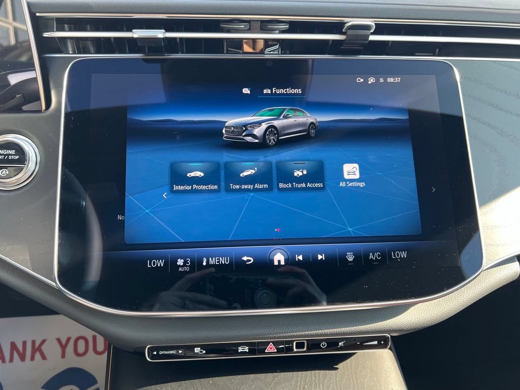 New 2027 Mercedes-Benz E 350 4MATIC Sedan image 18