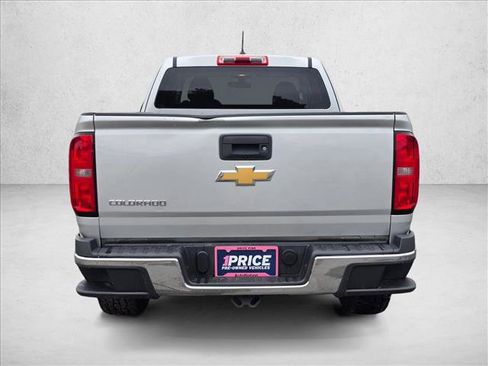 Used 2019 Chevrolet Colorado W/T RWD image 4