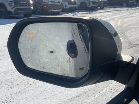 New 2026 Chevrolet Traverse RS w/ LPO, Floor Liner Package image 25