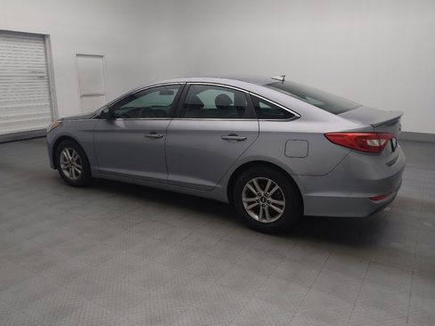 Used 2016 Hyundai Sonata SE FWD image 3