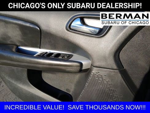 Used 2018 Dodge Journey SE image 16