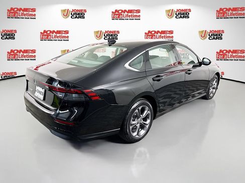 Used 2024 Honda Accord EX image 15