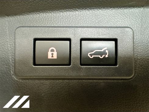 Used 2022 Subaru Outback Limited image 30