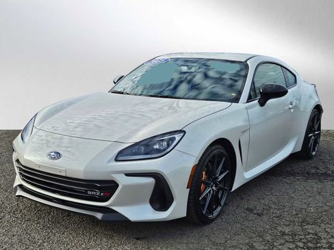 Used 2025 Subaru BRZ tS image 7