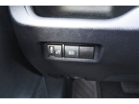 Used 2021 Toyota RAV4 LE image 20