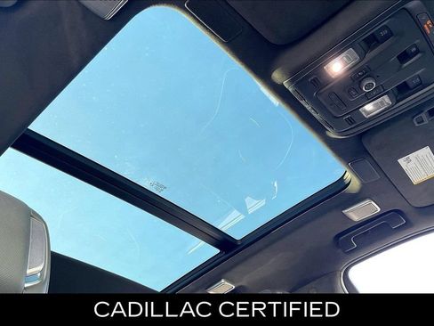 Certified 2024 Cadillac Escalade ESV V w/ Heavy-Duty Trailer Package AWD/4WD image 13