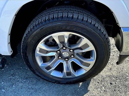 Used 2021 RAM 1500 Limited image 8