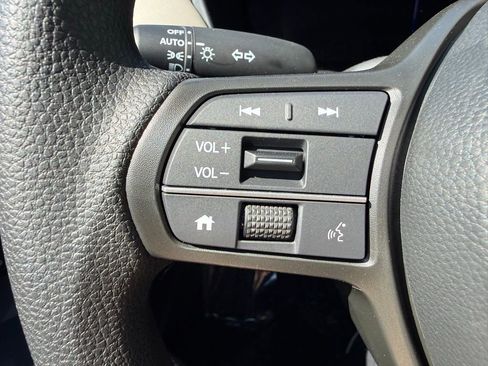New 2026 Honda HR-V LX image 17