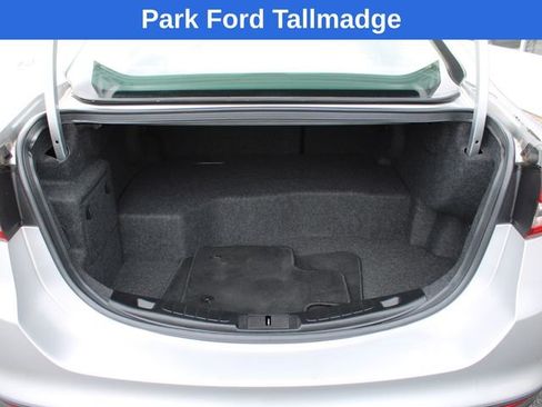 Used 2018 Ford Fusion S image 4