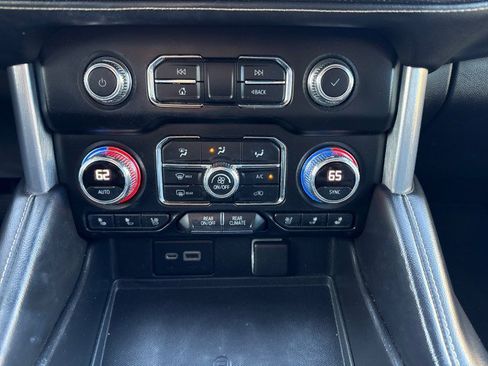 Used 2021 GMC Yukon SLT w/ SLT Luxury Plus Package image 27