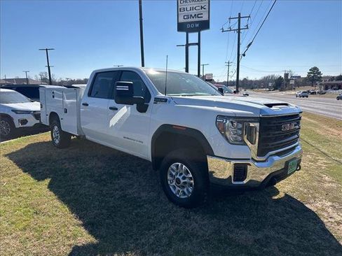 Used 2023 GMC Sierra 2500 Pro w/ Convenience Package image 4