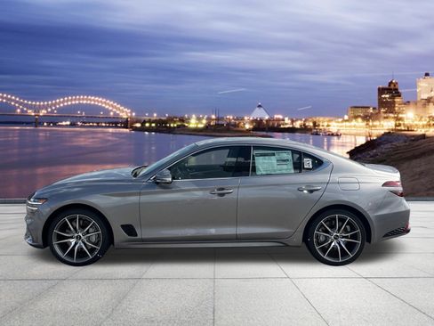 New 2026 Genesis G70 2.5T image 2