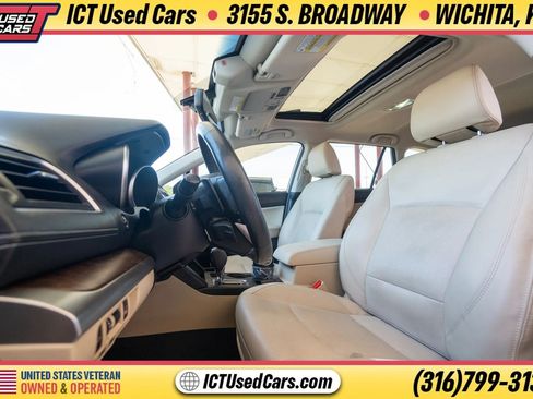 Used 2018 Subaru Outback 2.5i Limited AWD/4WD image 10