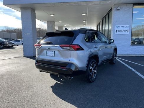 Used 2022 Toyota RAV4 XSE image 5