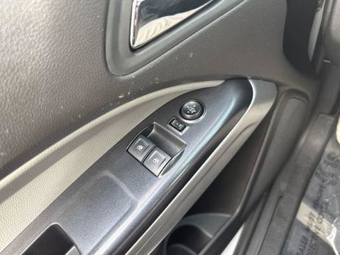 Used 2019 Chevrolet Colorado LT w/ LT Convenience Package image 9