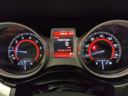 Used 2019 Dodge Journey SE FWD image 23