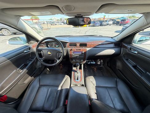 Used 2013 Chevrolet Impala LTZ FWD image 19