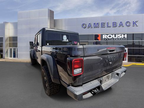 Used 2024 Jeep Gladiator Sport AWD/4WD image 7