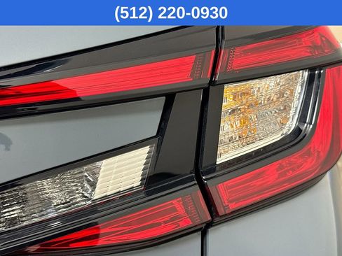 Used 2025 Subaru Crosstrek 2.0i Premium image 34