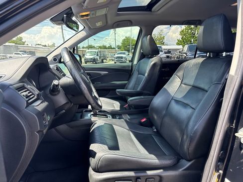 Used 2020 Honda Pilot EX-L image 11