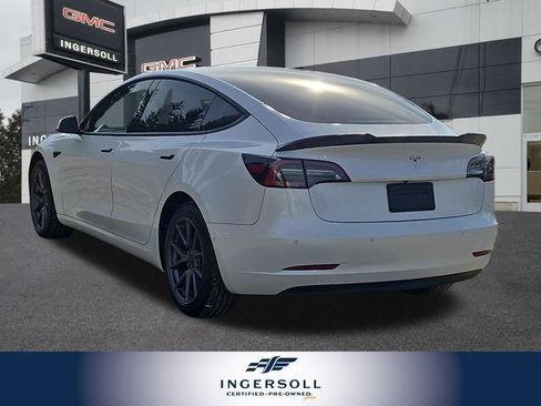 Used 2021 Tesla Model 3 Standard Range Plus image 6
