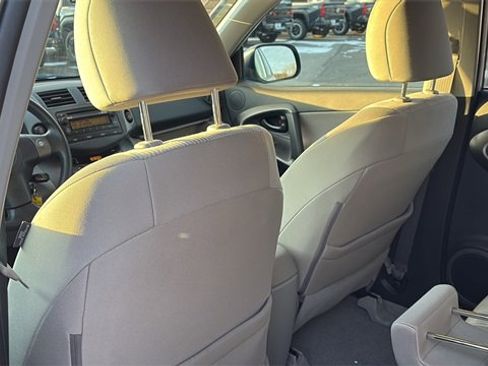Used 2012 Toyota RAV4 4WD image 19