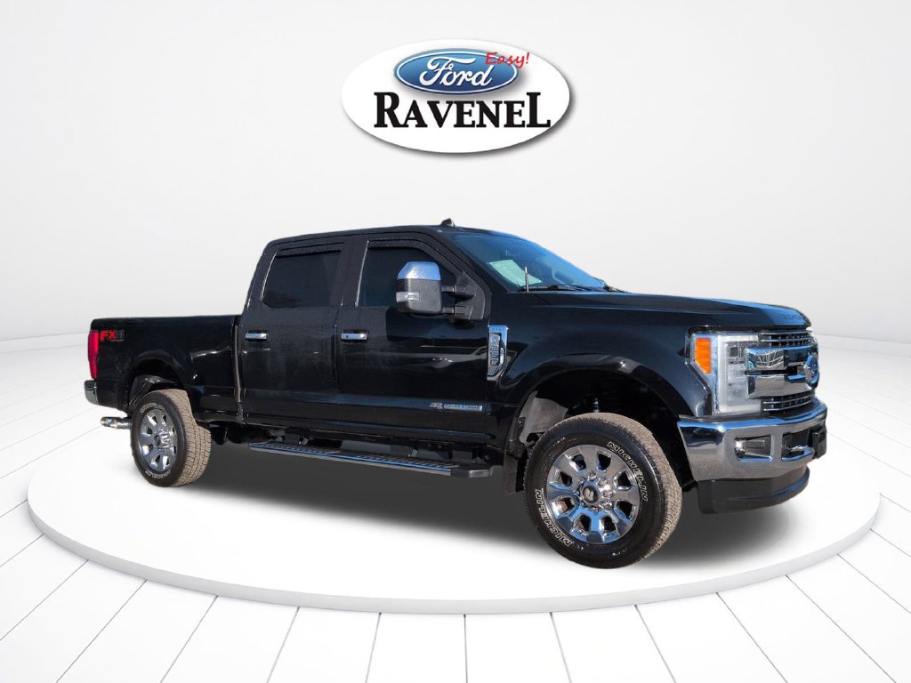 Used 2019 Ford F250 Lariat w/ Lariat Ultimate Package AWD/4WD image 2