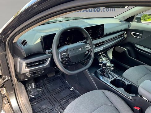 Used 2025 Kia K4 FWD image 18