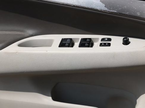 Used 2012 INFINITI G25 Journey RWD image 45