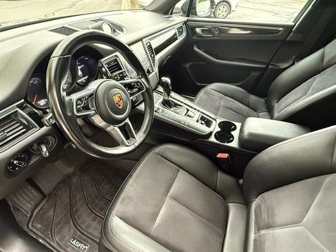 Used 2018 Porsche Macan S AWD/4WD image 32