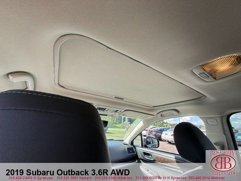 Used 2019 Subaru Outback 3.6R Limited AWD/4WD image 15