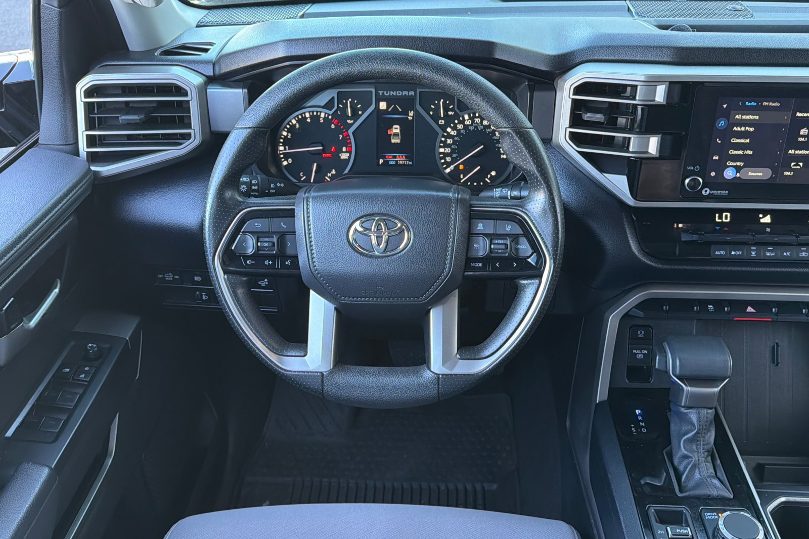 Used 2024 Toyota Tundra SR5 w/ SR5 Convenience Package AWD/4WD image 13