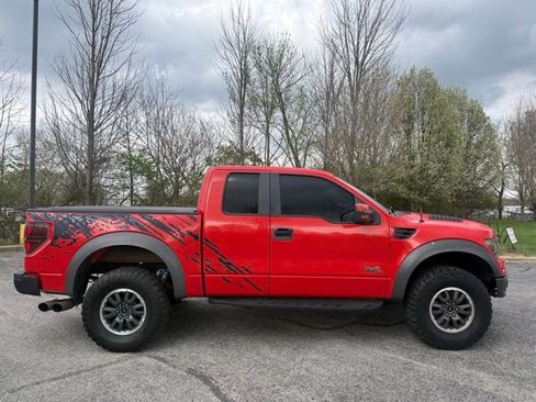 Used 2010 Ford F150 Raptor image 2