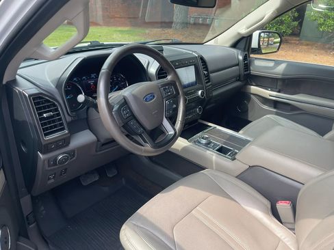 Used 2020 Ford Expedition Max Limited w/ Equipment Group 302A RWD image 11