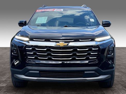 Used 2025 Chevrolet Equinox LT w/ Convenience Package II FWD image 2