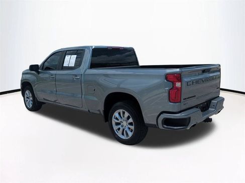 Used 2023 Chevrolet Silverado 1500 RST AWD/4WD image 7