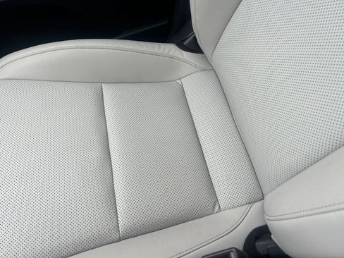 Used 2023 Lexus RX 350h w/ Accessory Package (Z1) AWD/4WD image 4