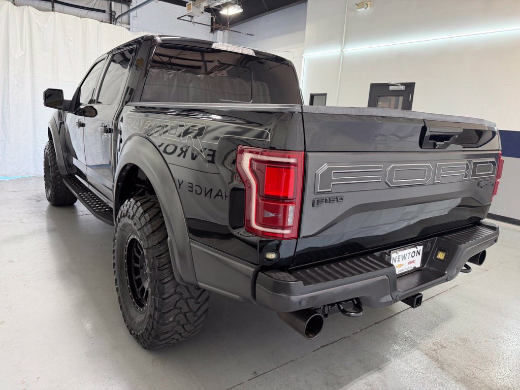 Used 2018 Ford F150 Raptor w/ Equipment Group 802A Luxury AWD/4WD image 43
