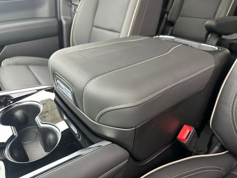 New 2026 Chevrolet Tahoe Premier w/ Sun And Tow Package AWD/4WD image 13