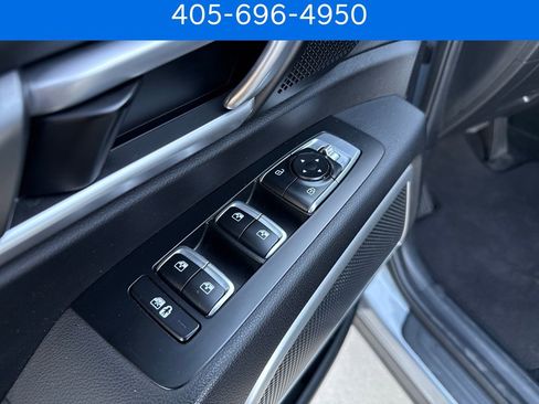 Used 2021 Kia Telluride S AWD/4WD image 11