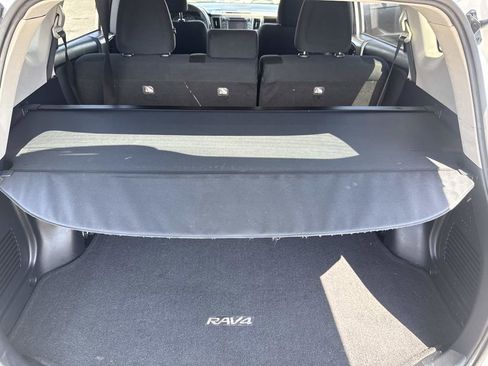 Used 2014 Toyota RAV4 XLE FWD image 14