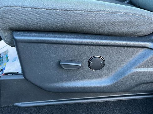 Used 2025 Ford F150 XLT w/ Equipment Group 301A Standard image 24