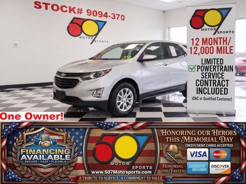 Used 2021 Chevrolet Equinox LT w/ Driver Convenience Package AWD/4WD image 1